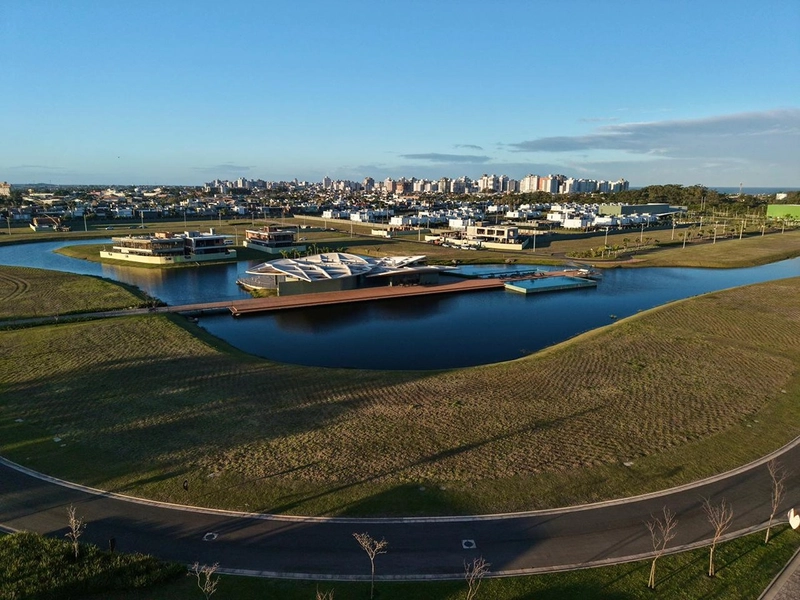 Lote/Terreno à venda no condomínio Lótus em Atlântida: 9ª foto da galeria de imagens do imóvel