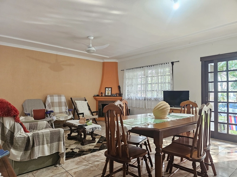Casa à venda no Arpoador em Xangri-Lá: 4ª foto da galeria de imagens do imóvel