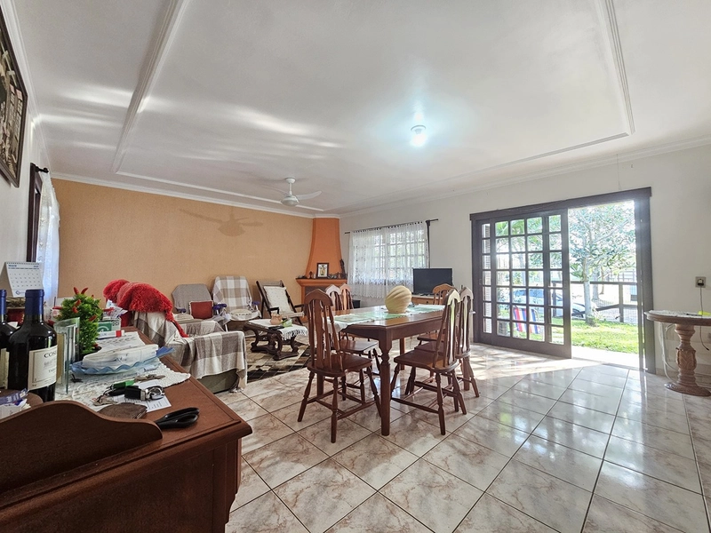 Casa à venda no Arpoador em Xangri-Lá: 3ª foto da galeria de imagens do imóvel