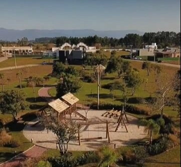 Lote/Terreno no condomínio Terrasul em Capão da Canoa: 4ª foto da galeria de imagens do imóvel