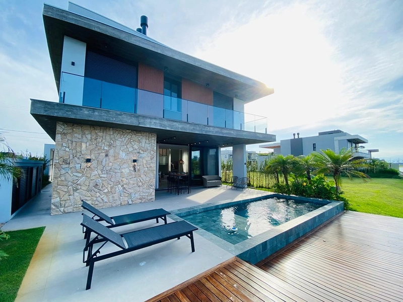 Sobrado beira lago no condomínio Amare Home Resort em Xangri-Lá: 5ª foto da galeria de imagens do imóvel