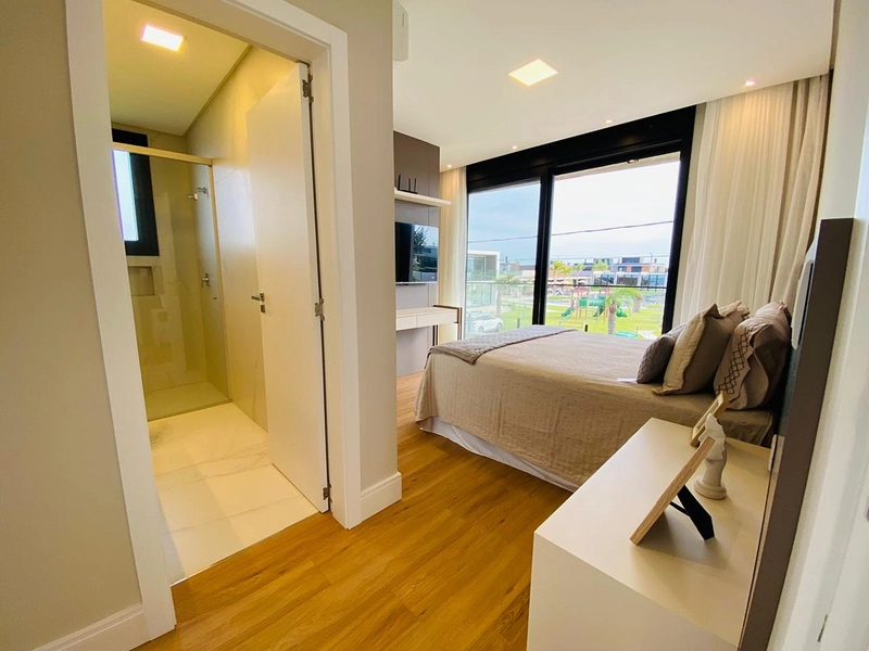 Sobrado beira lago no condomínio Amare Home Resort em Xangri-Lá: 32ª foto da galeria de imagens do imóvel