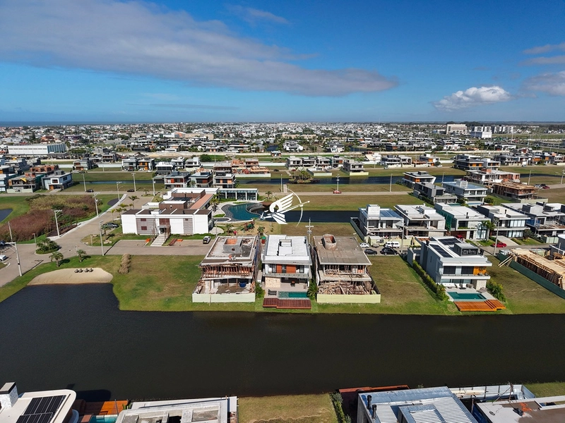 Sobrado beira lago no condomínio Amare Home Resort em Xangri-Lá: 70ª foto da galeria de imagens do imóvel