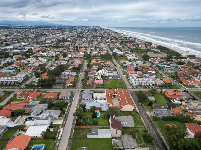 Casa térrea à venda no Centro de Xangri-Lá: 4ª foto da galeria de imagens do imóvel