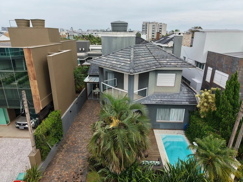 Sobrado à venda no Condomínio Condado de Capão: 2ª foto da galeria de imagens do imóvel