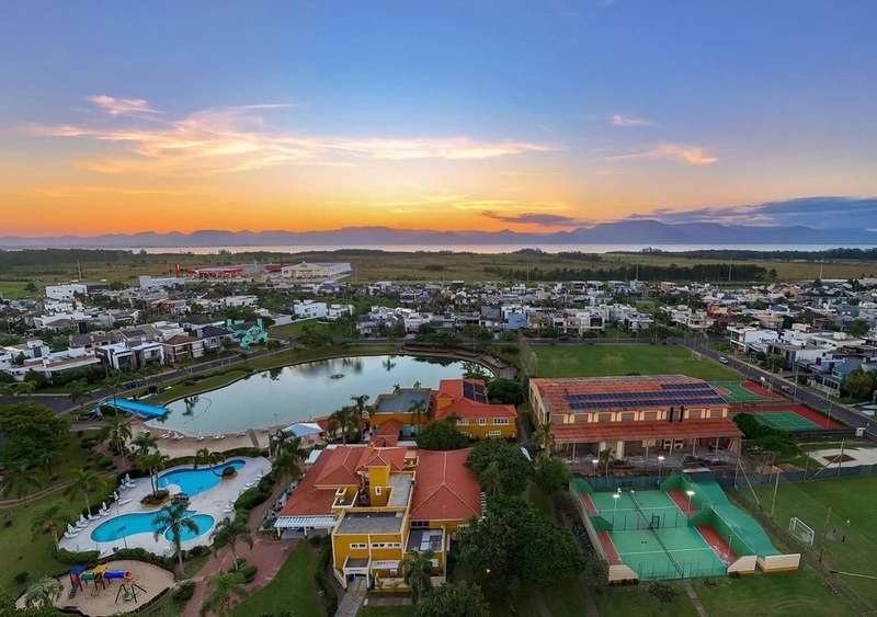 Sobrado à venda no Condomínio Condado de Capão: 40ª foto da galeria de imagens do imóvel