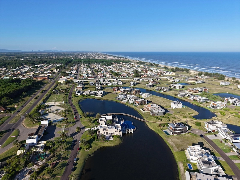 Casa térrea à venda no condomínio Costa Serena em Capão da Canoa: 42ª foto da galeria de imagens do imóvel