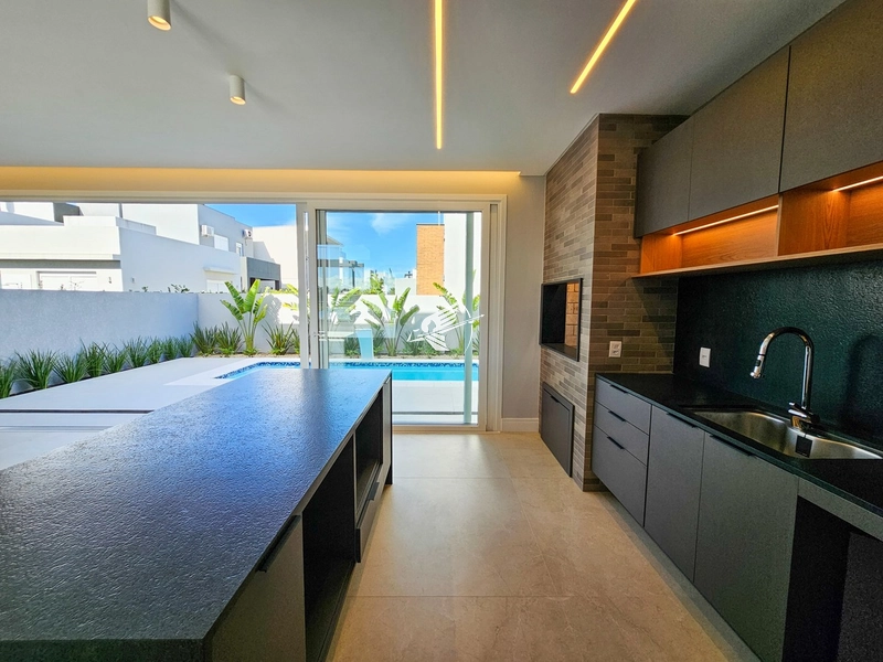 Casa frente lago à venda no condomínio Las Palmas - Xangri-Lá: 9ª foto da galeria de imagens do imóvel