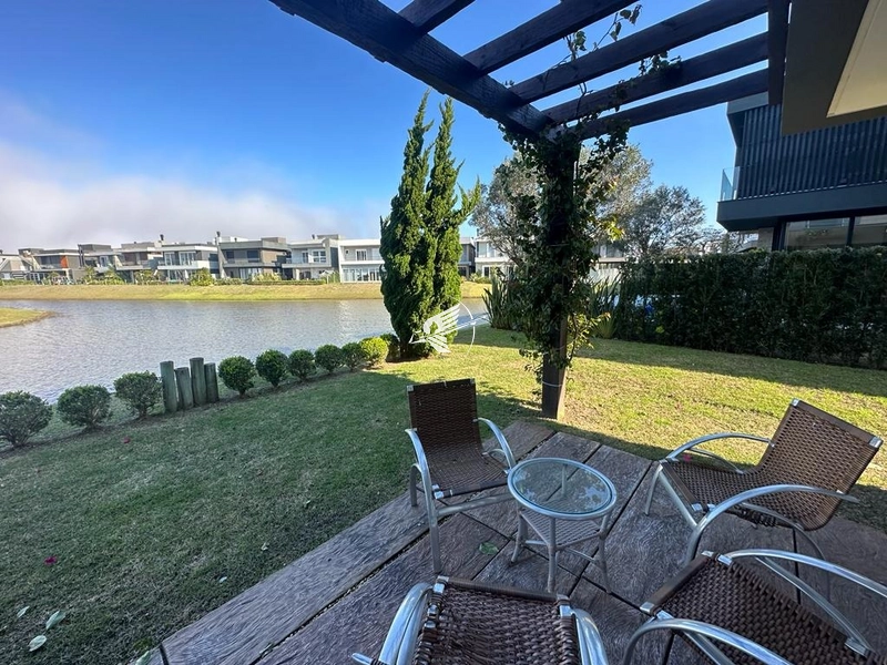 Casa beira lago à venda no condomínio Capão Ilhas Resort: 12ª foto da galeria de imagens do imóvel