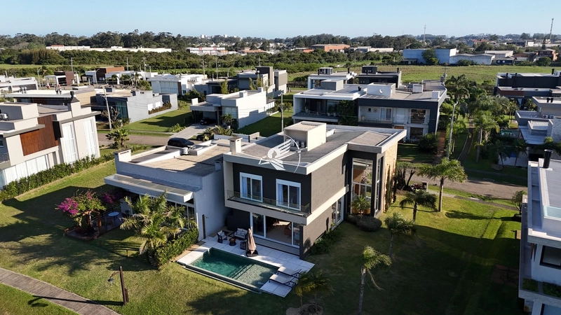 Casa beira lago à venda no condomínio Capão Ilhas Resort: 4ª foto da galeria de imagens do imóvel