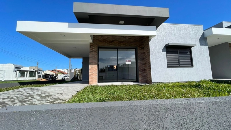 Casa à venda em Capão da Canoa: 1ª foto da galeria de imagens do imóvel