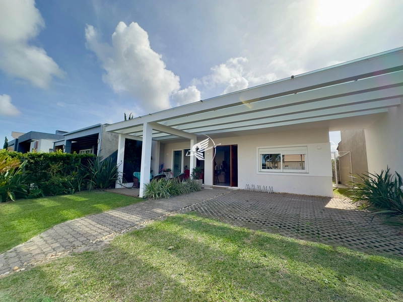 Casa à venda no condomínio Riviera em Xangri-Lá: 1ª foto da galeria de imagens do imóvel