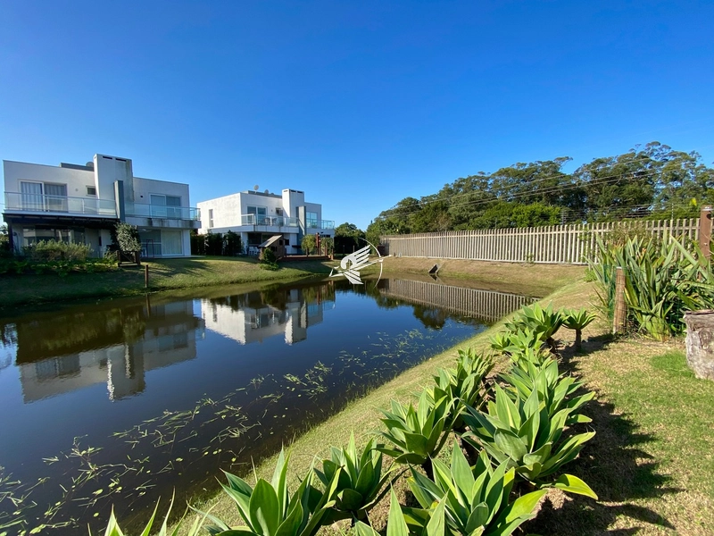 Casa à venda no condomínio One Atlântida Houses em Xangri-Lá: 10ª foto da galeria de imagens do imóvel