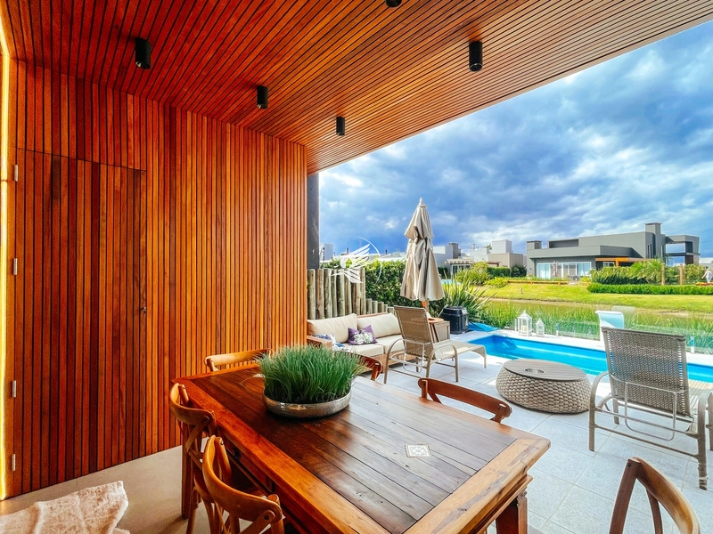 Casa à venda no Condomínio Riviera em Xangri-Lá: 11ª foto da galeria de imagens do imóvel