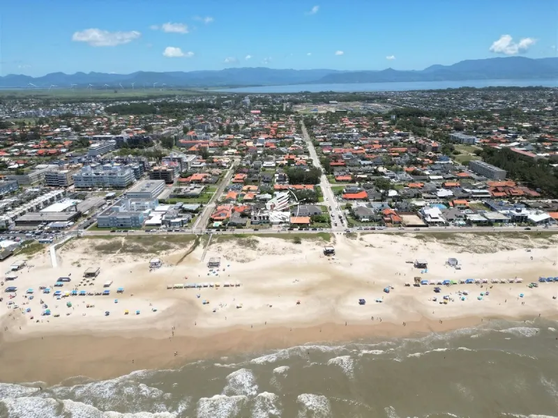 Casa á venda Beira mar em Atlântida: 13ª foto da galeria de imagens do imóvel