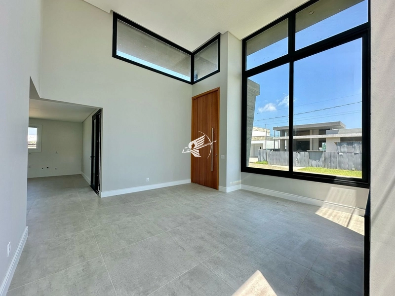 Casa à venda no Condomínio Dubai Resort: 2ª foto da galeria de imagens do imóvel