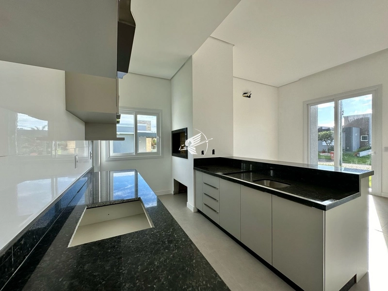 Casa à venda no Condomínio Dubai Resort: 8ª foto da galeria de imagens do imóvel