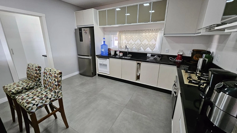 Casa à venda no condomínio Dubai Resort : 16ª foto da galeria de imagens do imóvel