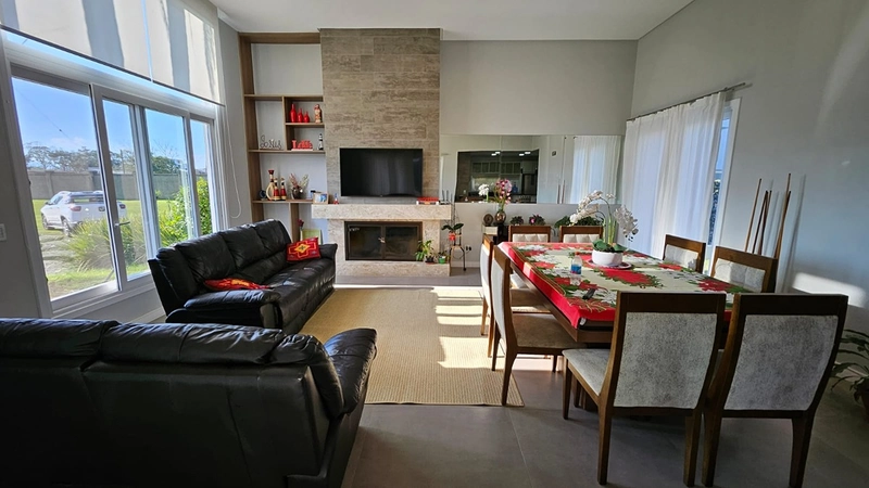 Casa à venda no condomínio Dubai Resort : 9ª foto da galeria de imagens do imóvel