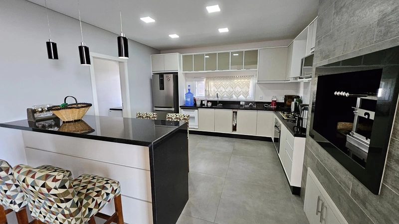 Casa à venda no condomínio Dubai Resort : 14ª foto da galeria de imagens do imóvel