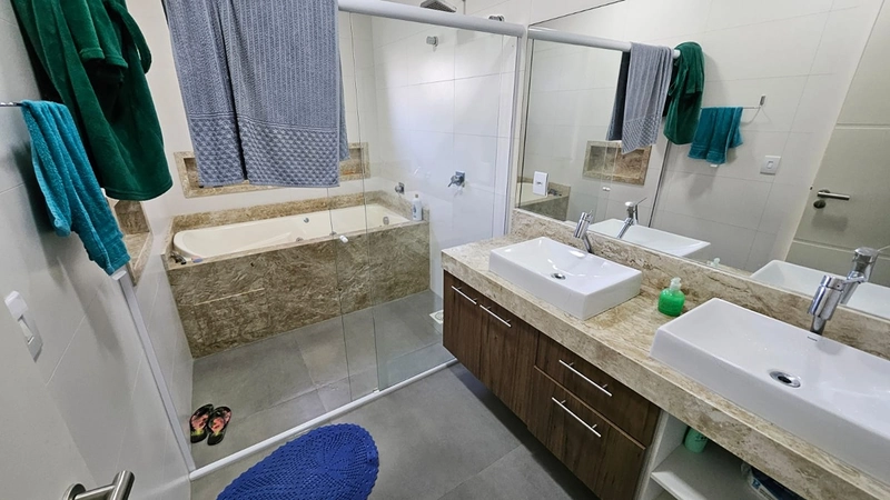 Casa à venda no condomínio Dubai Resort : 28ª foto da galeria de imagens do imóvel