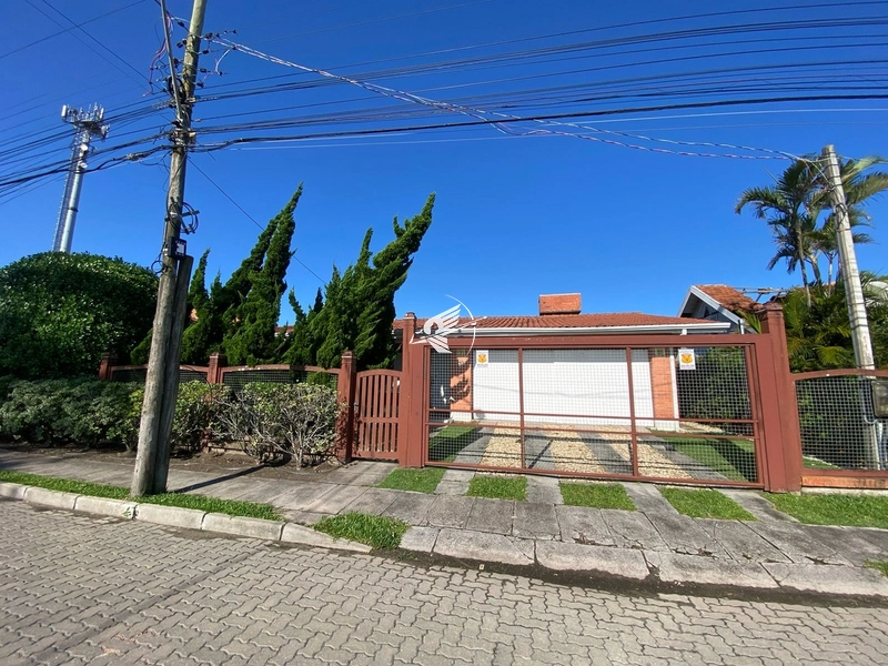 Casa à venda em Atlântida: 1ª foto da galeria de imagens do imóvel