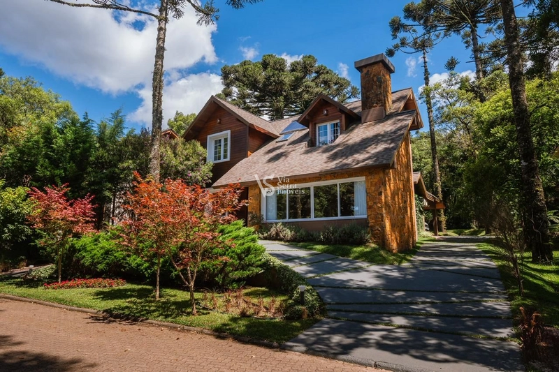 Casa em condomínio fechado em Canela: 2ª foto da galeria de imagens do imóvel