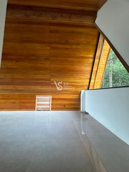 CASA ESTILO CABANA À VENDA - TRÊS COROAS/QUILOMBO: 3ª foto da galeria de imagens do imóvel