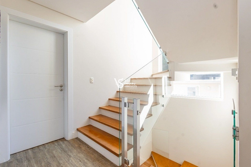 Casa á venda Vale das Colinas: 3ª foto da galeria de imagens do imóvel