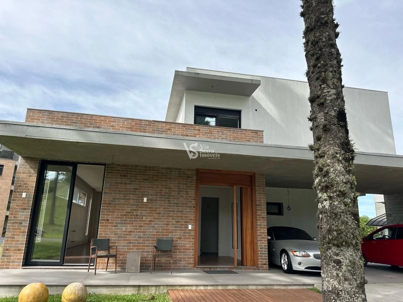 Casa Residencial à venda, no Centro de Canela/RS!: 1ª foto da galeria de imagens do imóvel