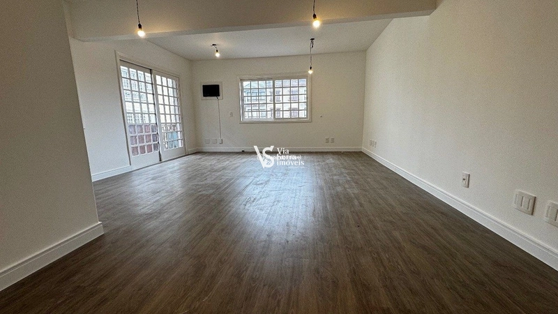 Sala á venda: 8ª foto da galeria de imagens do imóvel