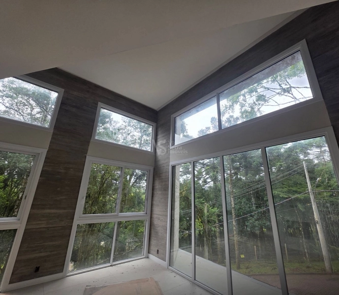 Casa em Condomínio Pinheiro Grosso em Canela : 7ª foto da galeria de imagens do imóvel