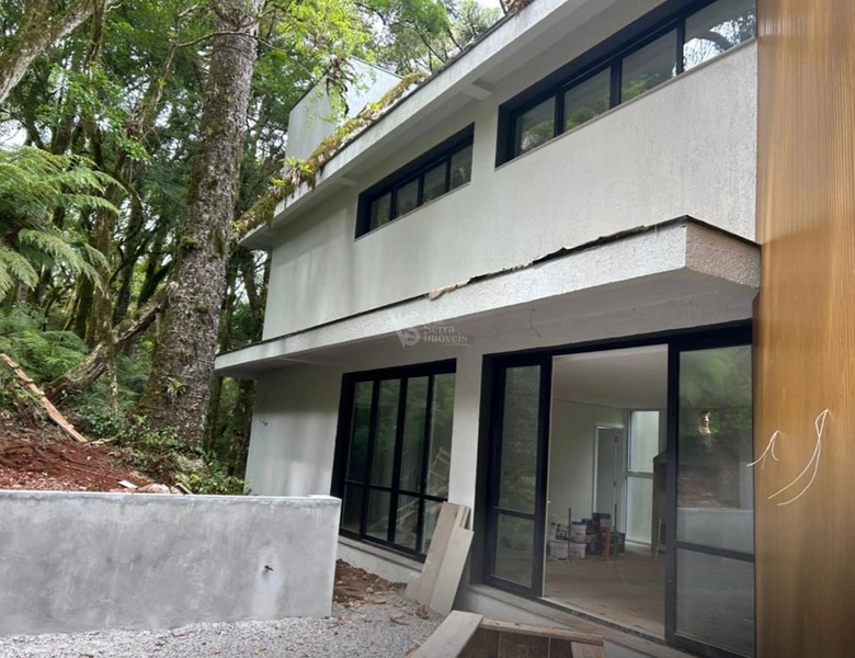 Casa em Condomínio Pinheiro Grosso em Canela : 2ª foto da galeria de imagens do imóvel