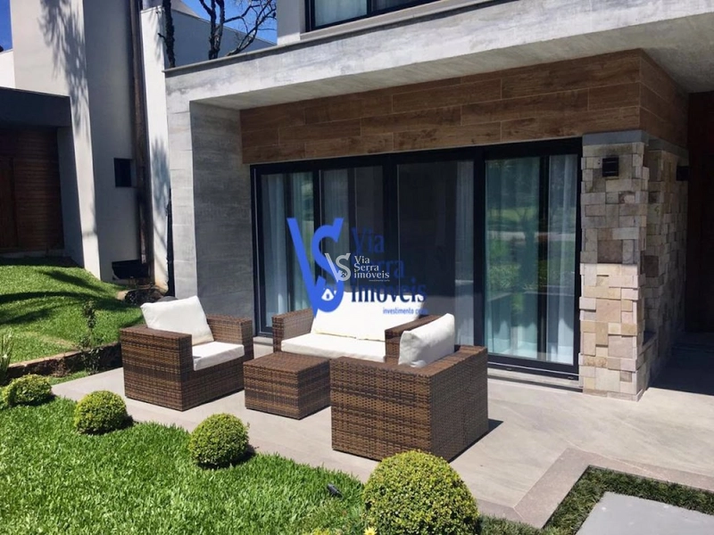 Casa Residencial à venda, no centro de Canela/RS!: 5ª foto da galeria de imagens do imóvel