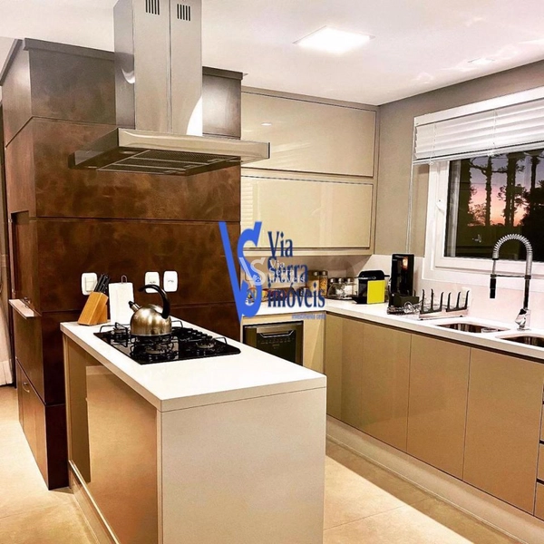 Casa Residencial à venda, no centro de Canela/RS!: 9ª foto da galeria de imagens do imóvel