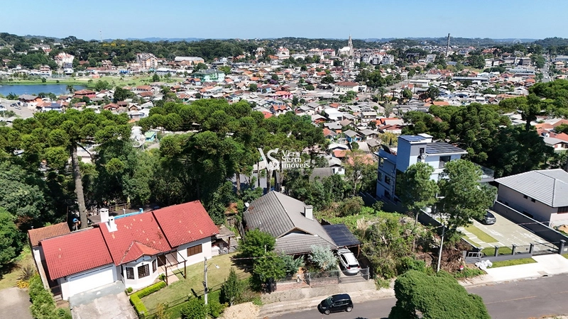 Terreno á venda : 3ª foto da galeria de imagens do imóvel