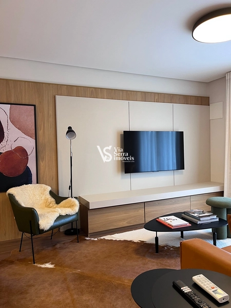 Viver no centro de Canela é diferente. É acordar com a cidade pulsando ao redor, fazer tudo a pé, sentir o charme da Serra Gaúcha todos os dias.: 4ª foto da galeria de imagens do imóvel