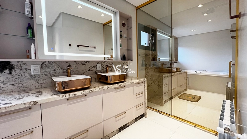 Duplex no Condomínio Laje de Pedra, em Canela: 6ª foto da galeria de imagens do imóvel