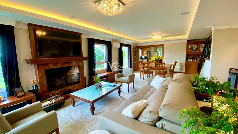 Casa Alto Padrão em Gramado/RS!: 2ª foto da galeria de imagens do imóvel