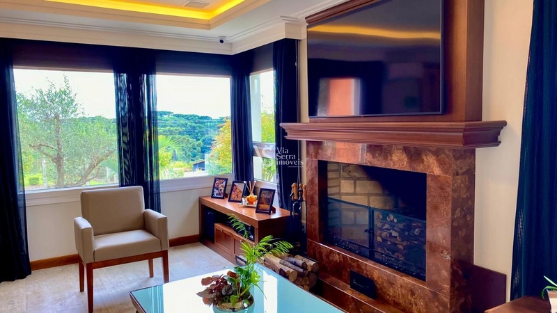 Casa Alto Padrão em Gramado/RS!: 3ª foto da galeria de imagens do imóvel