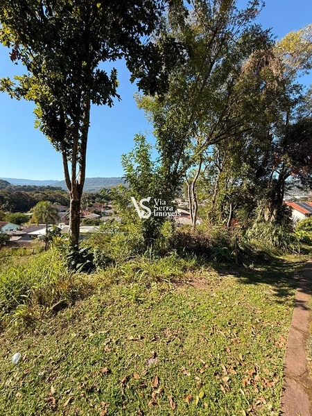 Terreno de Esquina com Vista em Igrejinha: 2ª foto da galeria de imagens do imóvel