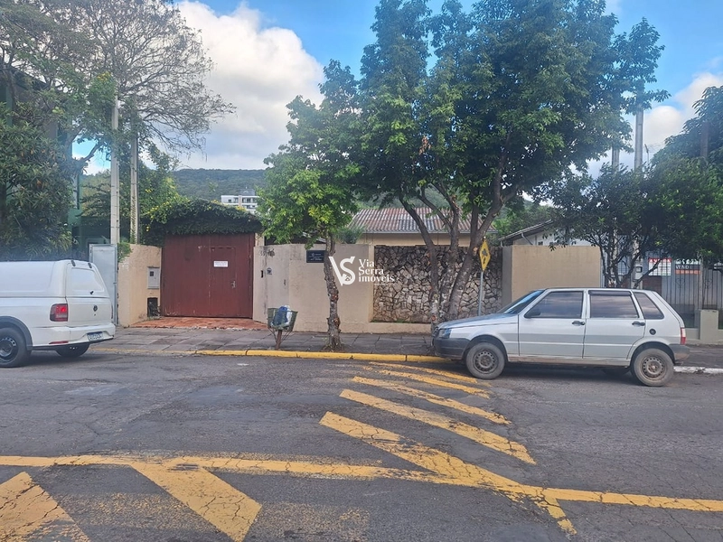 Casa para alugar: 2ª foto da galeria de imagens do imóvel