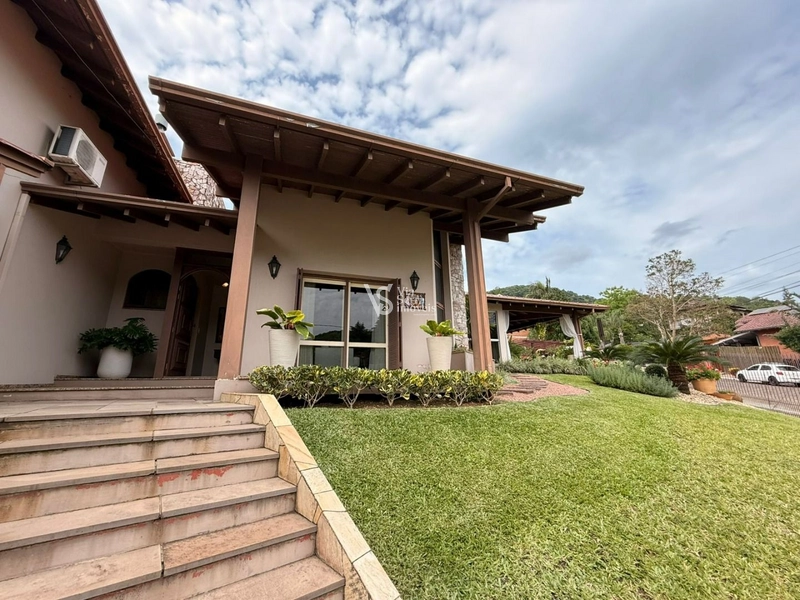 Linda casa em Igrejinha/RS!: 3ª foto da galeria de imagens do imóvel