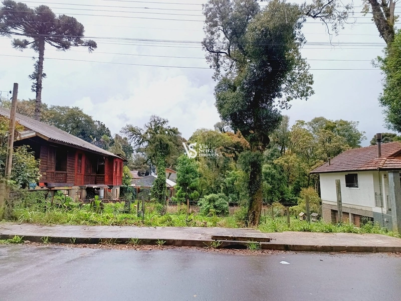 Terreno à venda no bairro Palace Hotel – Canela/RS: 2ª foto da galeria de imagens do imóvel