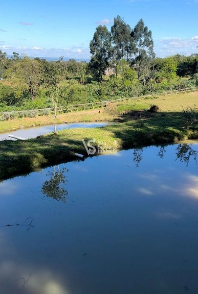 Sitio mobiliado a poucos minutos do centro da cidade!: 37ª foto da galeria de imagens do imóvel