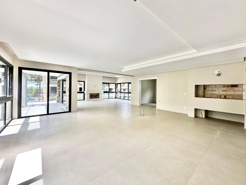 Casa Residencial à venda, no Centro de  Canela/RS!: 15ª foto da galeria de imagens do imóvel