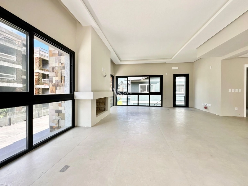 Casa Residencial à venda, no Centro de  Canela/RS!: 17ª foto da galeria de imagens do imóvel