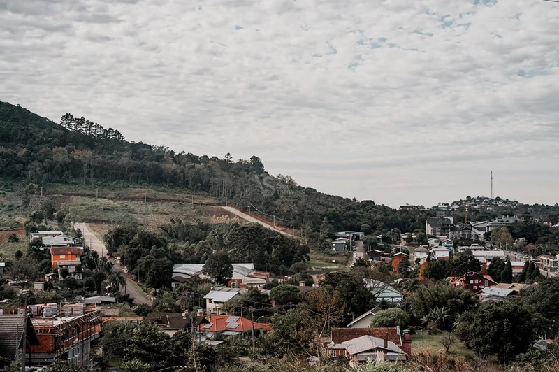 Terreno à venda, na Várzea Grande, em Gramado/RS!: 11ª foto da galeria de imagens do imóvel