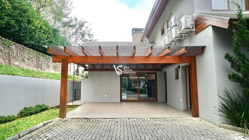 Casa no Alphaville Gramado: 2ª foto da galeria de imagens do imóvel