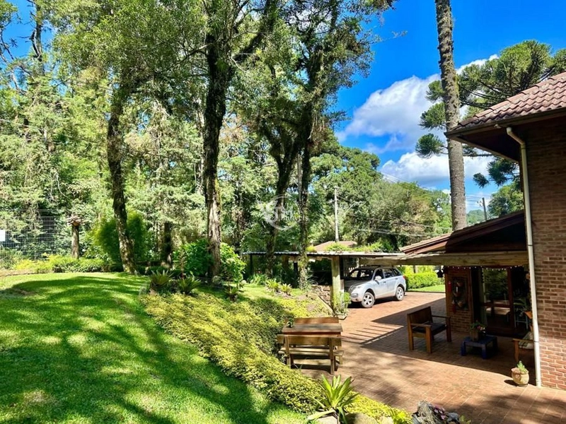 Charmosa casa à venda no Palace Hotel!: 5ª foto da galeria de imagens do imóvel